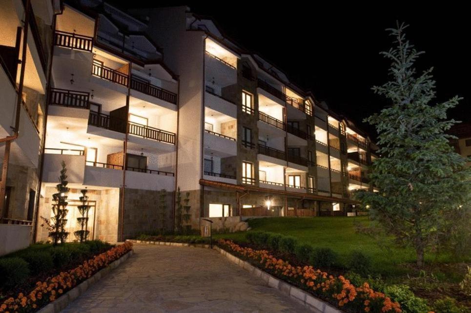 Parklands Hotel & Pool Bansko Bagian luar foto